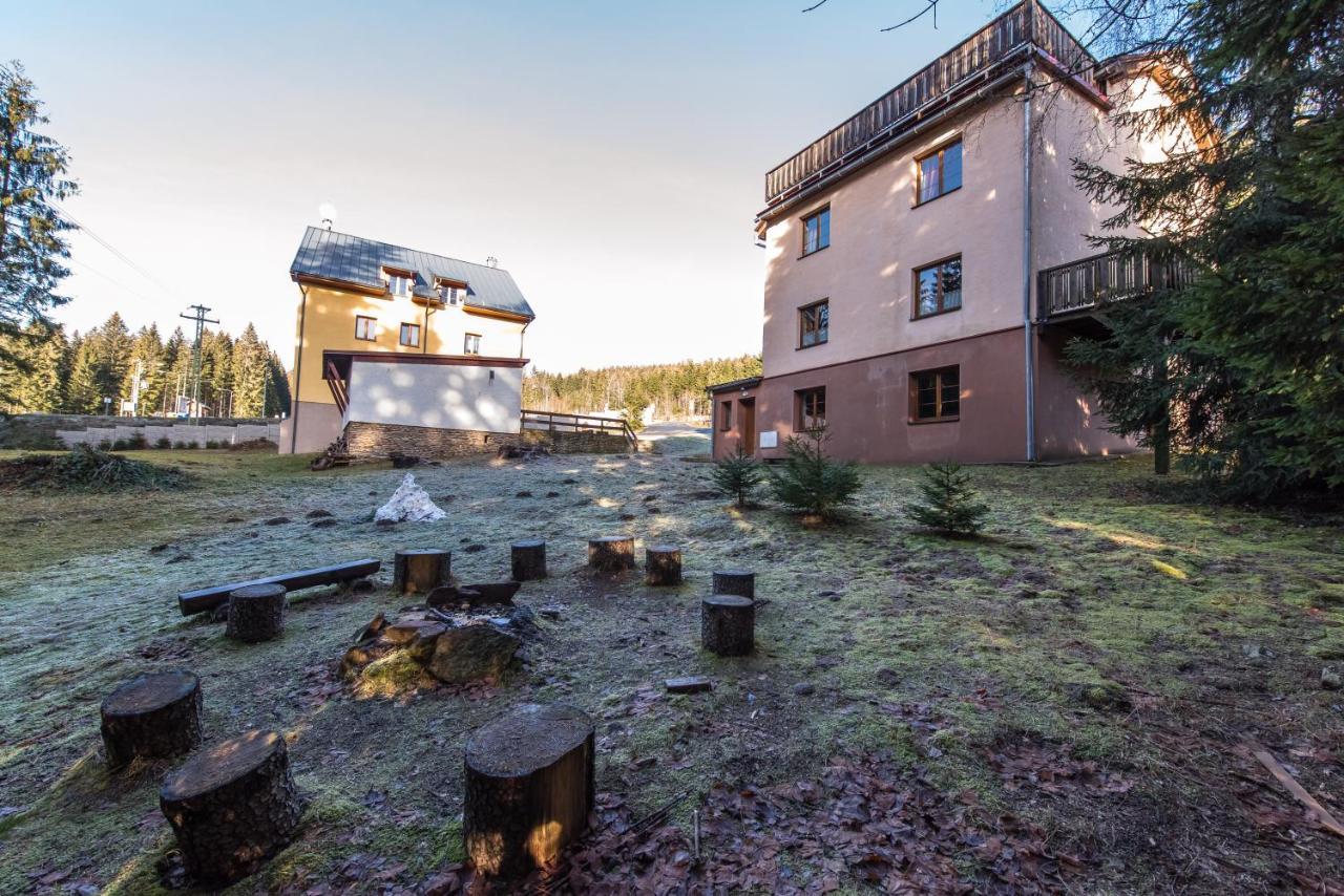 Apartmany Domino Železná Ruda Zewnętrze zdjęcie